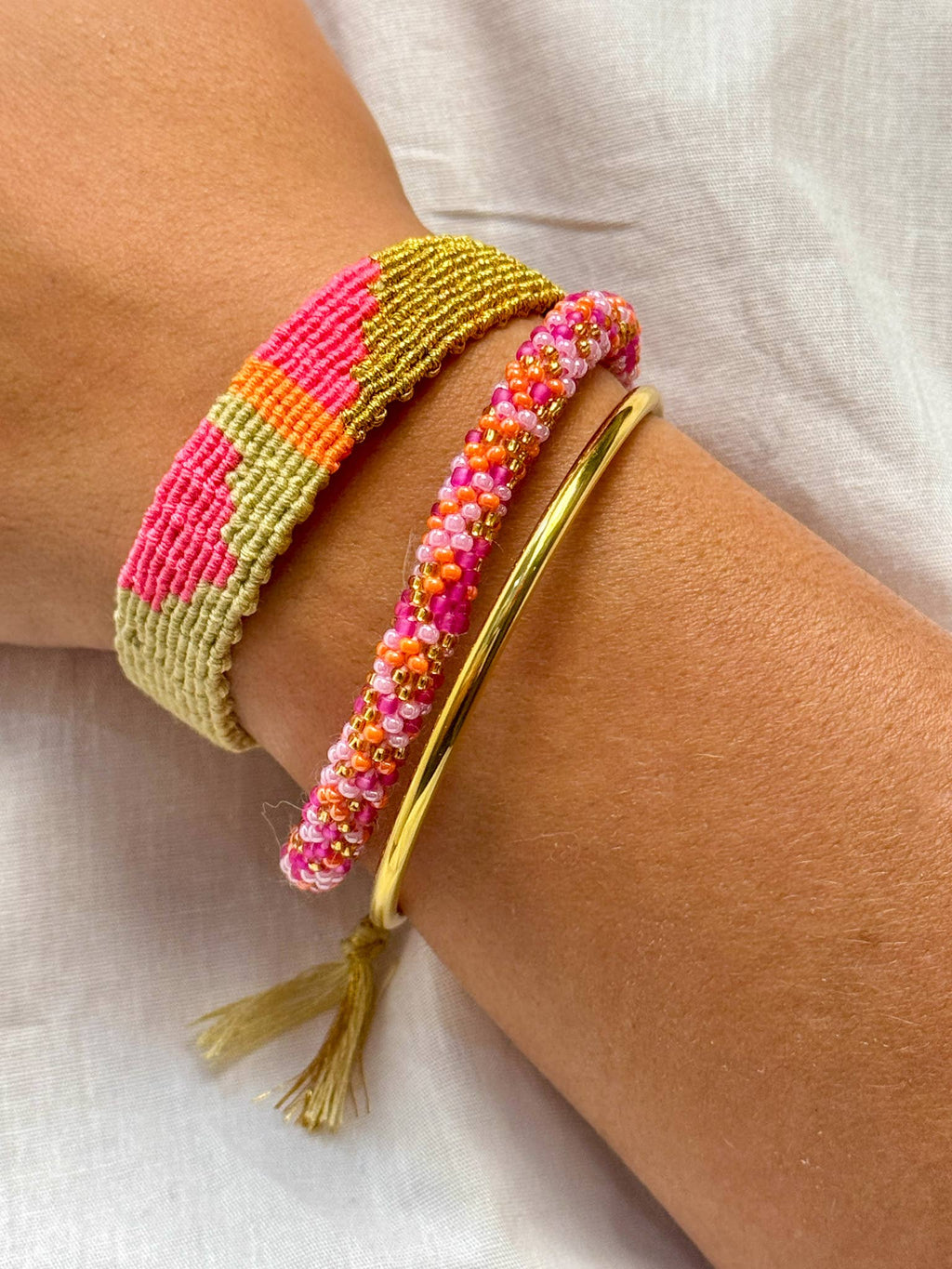 Bangle bracelet - Gold